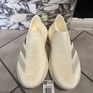 NEW Kith x Adidas Climacool 4D ‘Off White Light Brown’ Men's KI0565 Size 9.5